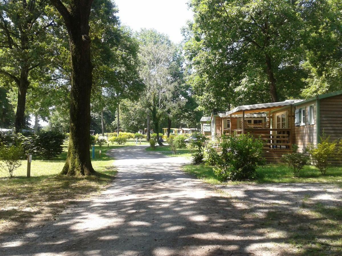 Camping Oaki Mesnard-la-Barotière Exterior photo